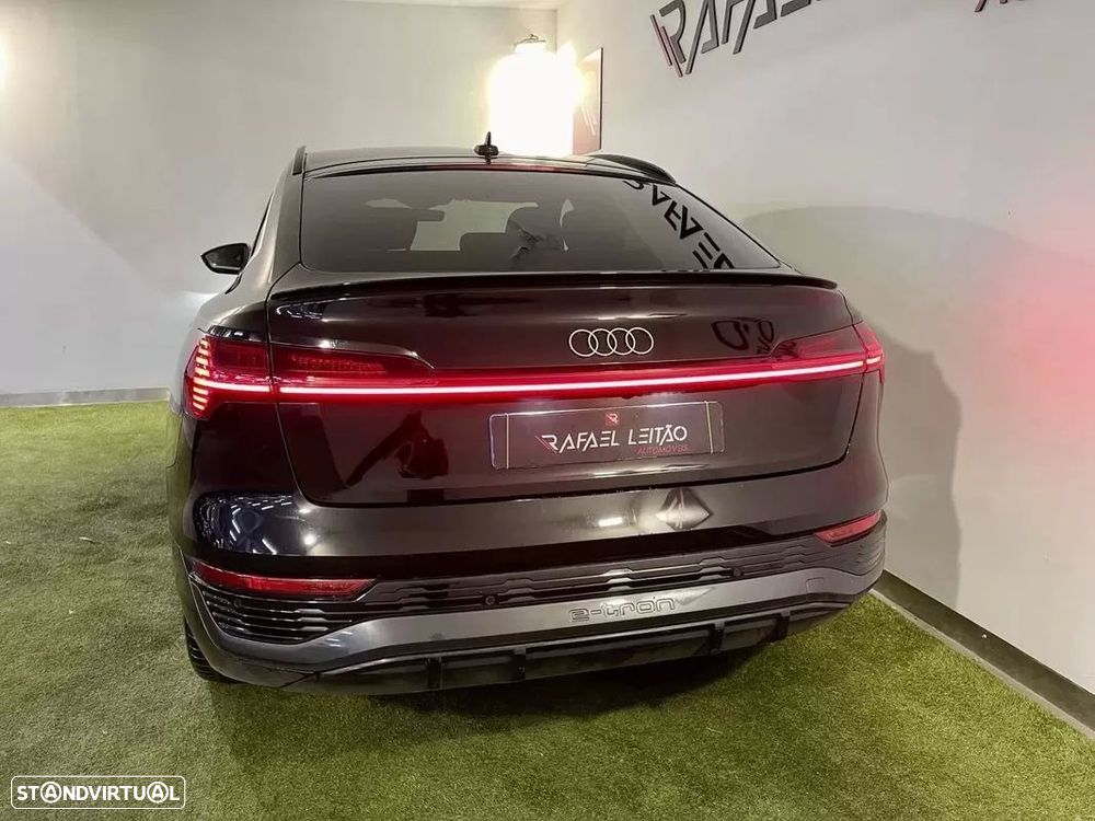 Audi Q8 e-Tron Sportback 50 quattro S line - 9