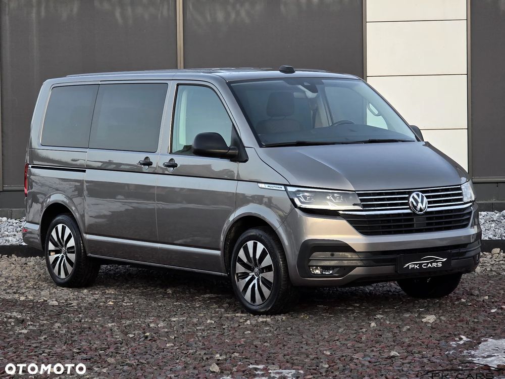 Volkswagen Multivan - 10