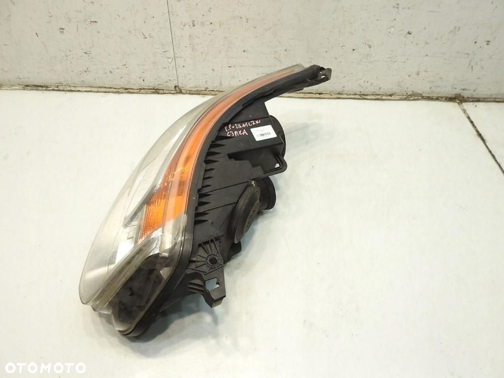 LAMPA PRAWA PRZEDNIA PRZÓD CITROEN C3 PICASSO 16715000 - 8