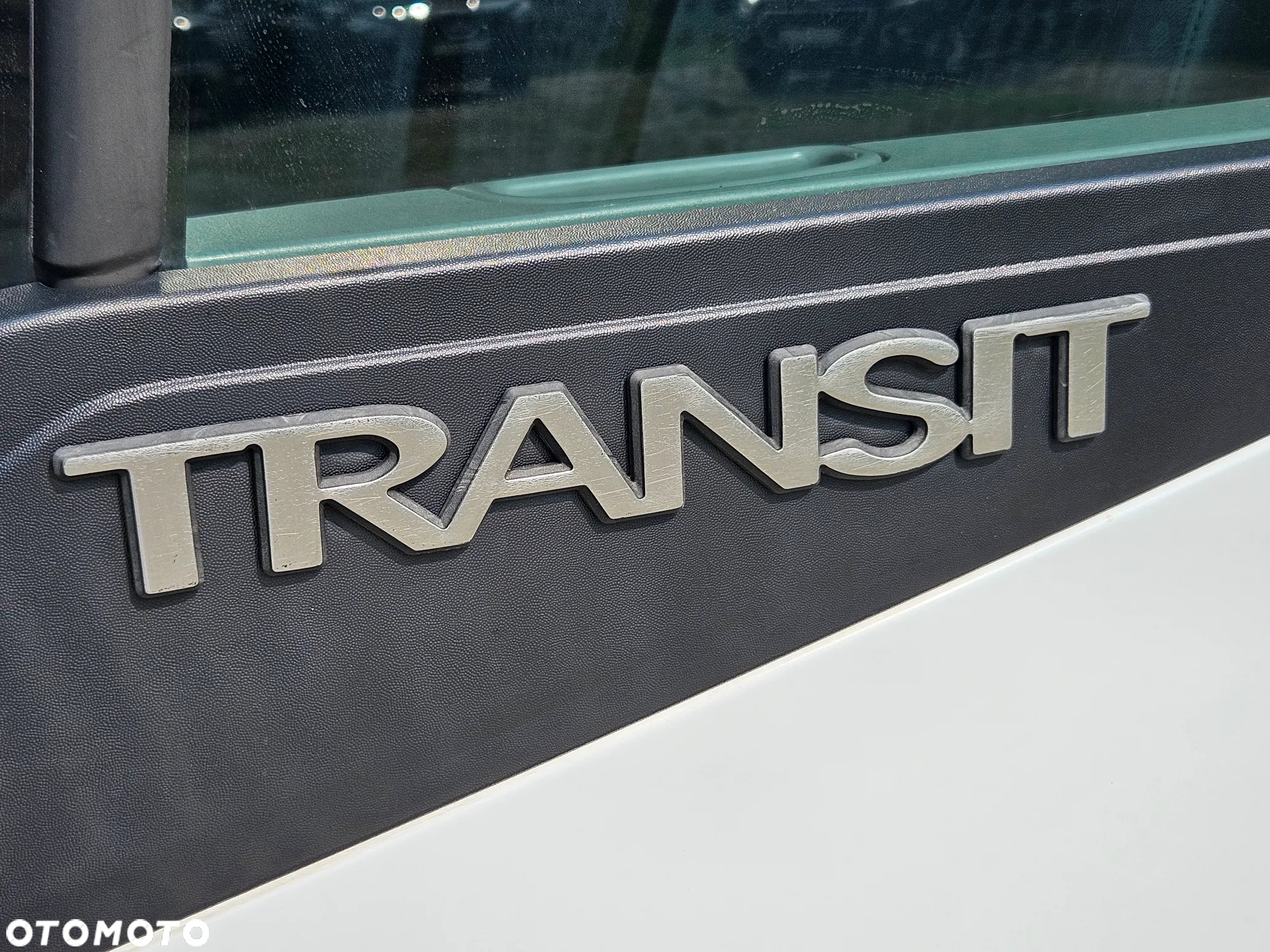 Ford Transit FT 350L Trend - 36