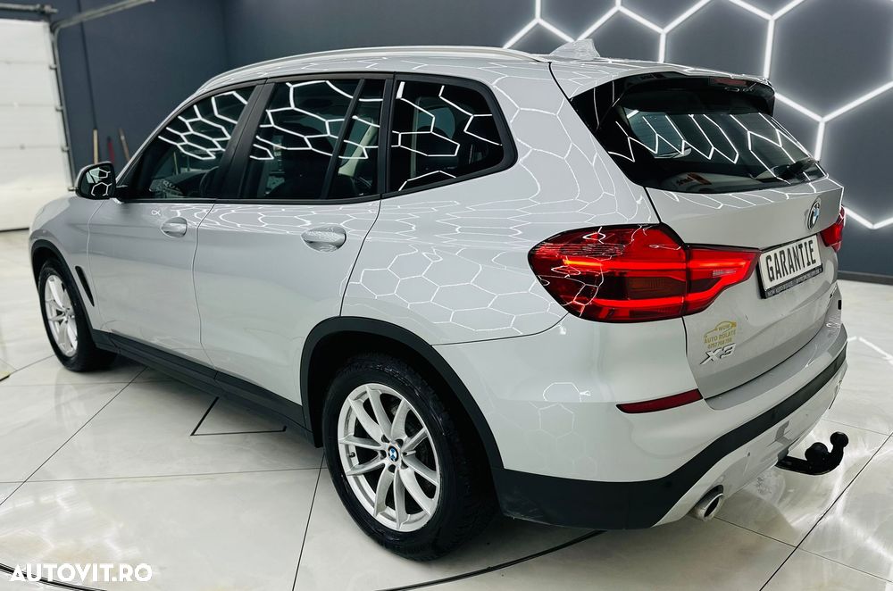 BMW X3 xDrive20d Aut. Advantage - 4