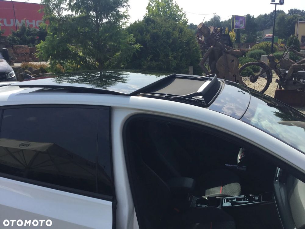 Volkswagen Golf - 31