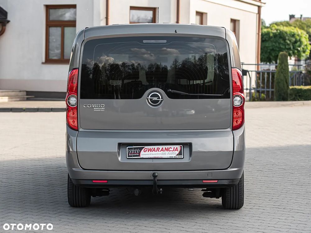 Opel Combo - 13