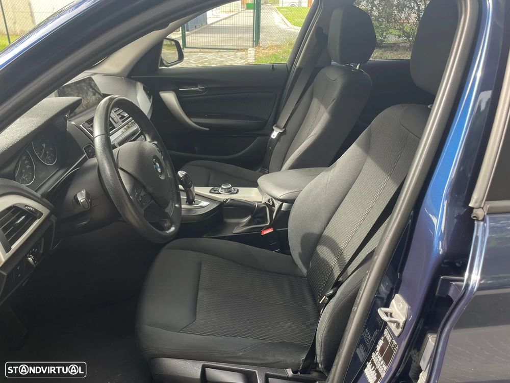 BMW 116 d Aut. Sport Line - 9
