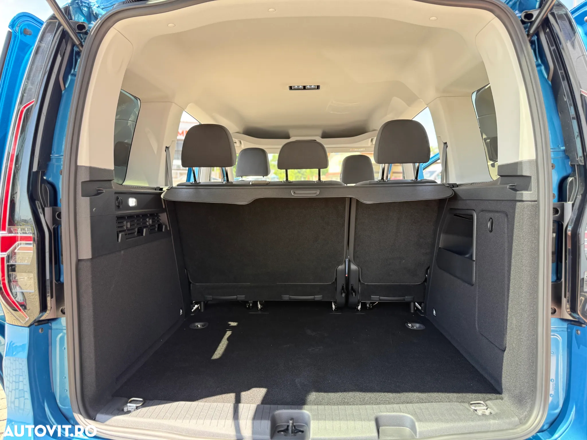 Volkswagen Caddy - 14