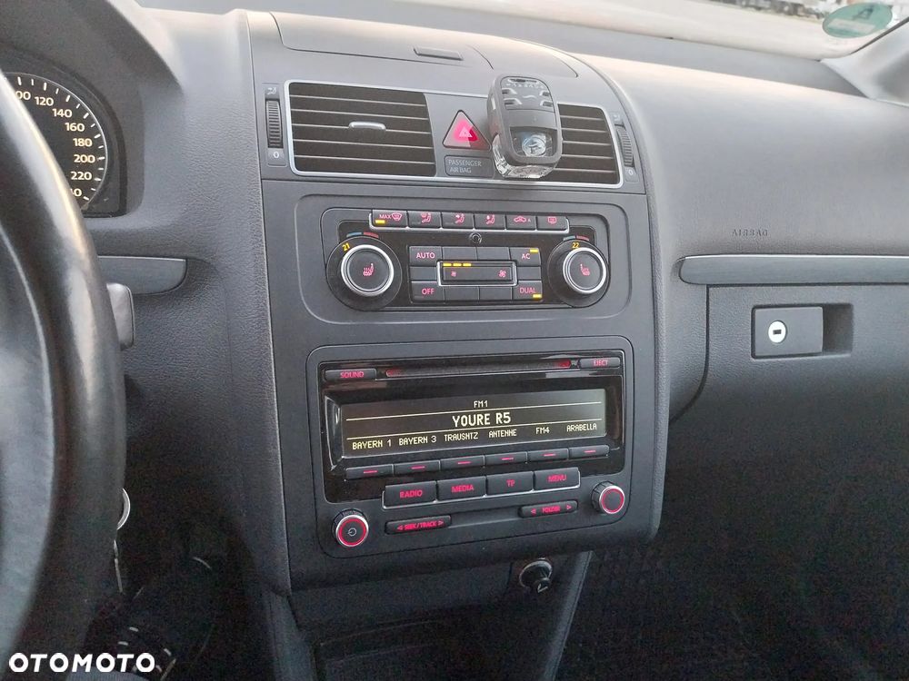 Volkswagen Touran 1.2 TSI BlueMotion Technology STYLE - 9