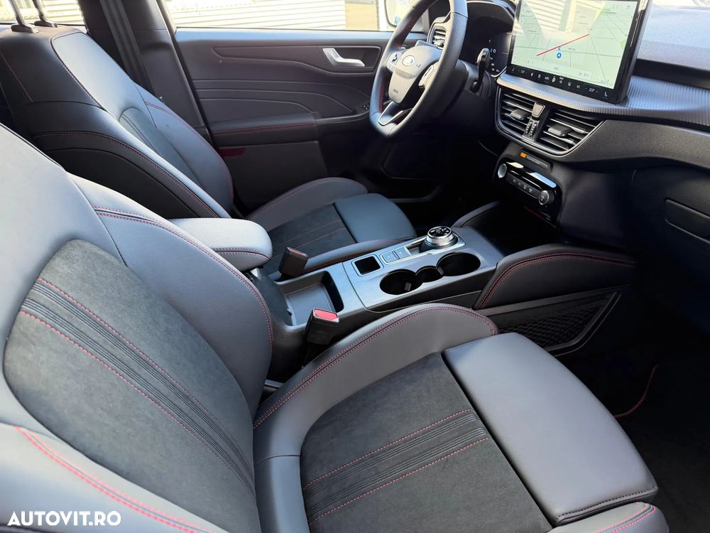 Ford Kuga 2.5 Duratec AWD FHEV ST-Line X - 16