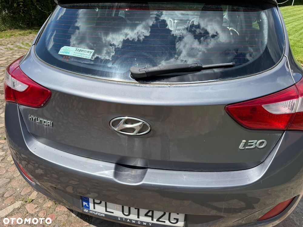 Hyundai i30 1.6 CRDi Classic + - 9
