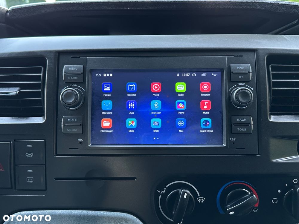 Ford Transit - 20