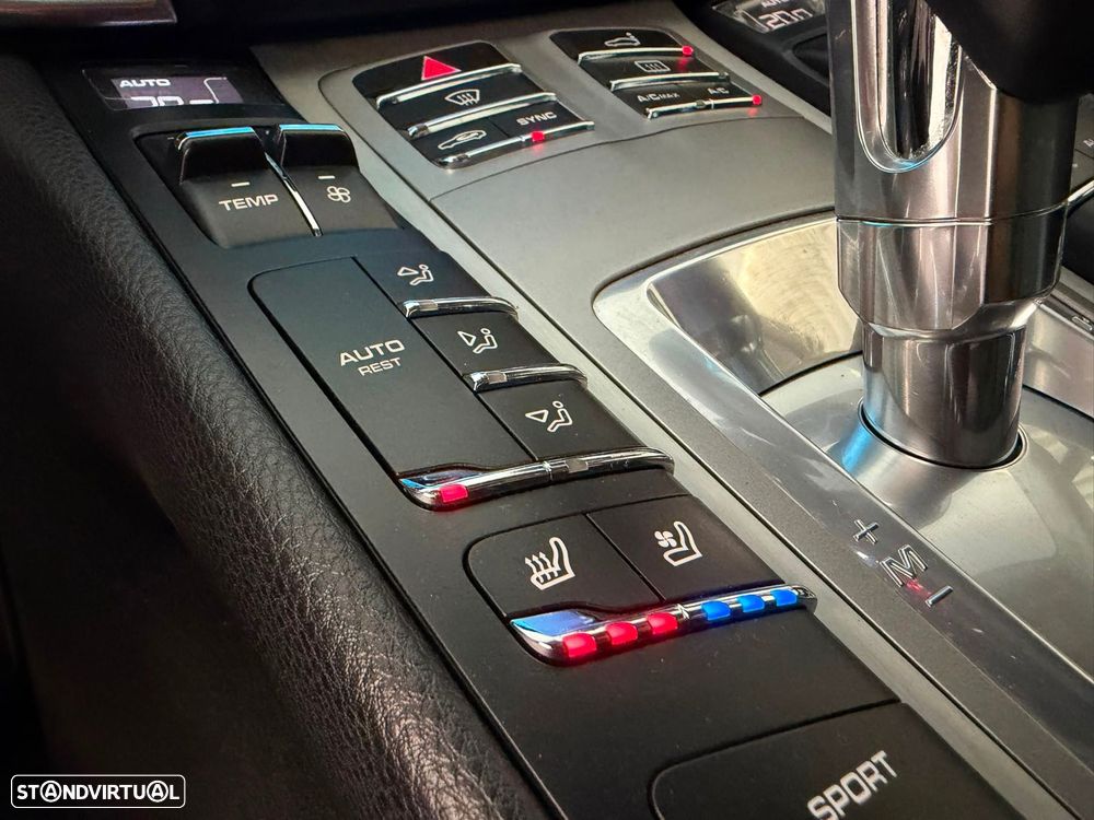 Porsche Panamera S e-Hybrid - 18