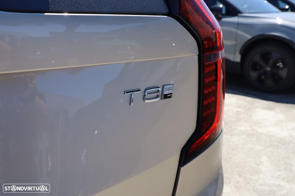 Volvo XC 90 T8 AWD Core - 36