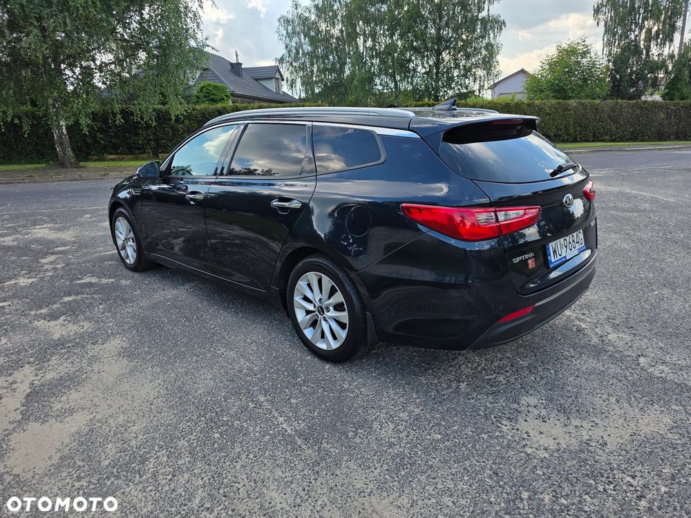 Kia Optima 1.7 CRDI L DCT - 26