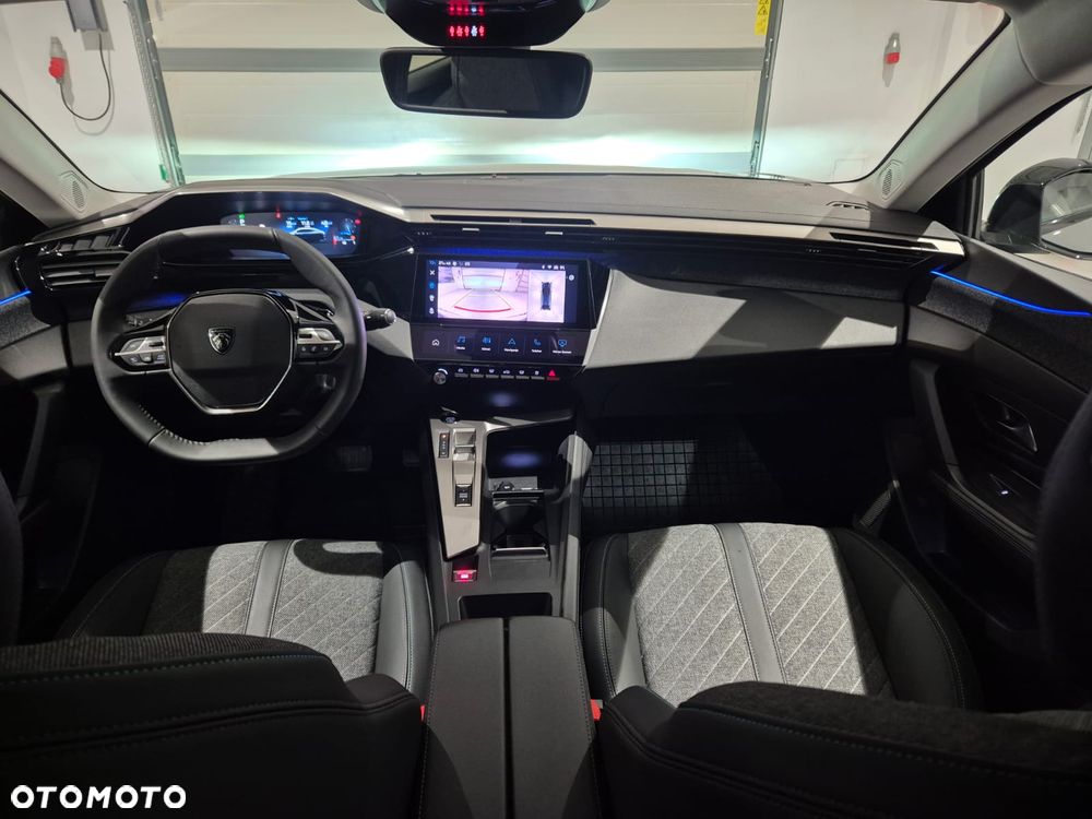 Peugeot 408 1.2 PureTech Allure S&S EAT8 - 11