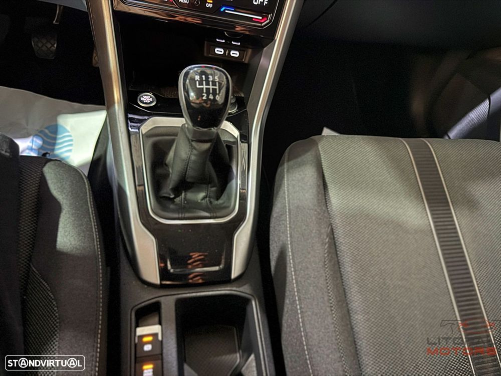 VW T-Roc 1.0 TSI Black Style - 29