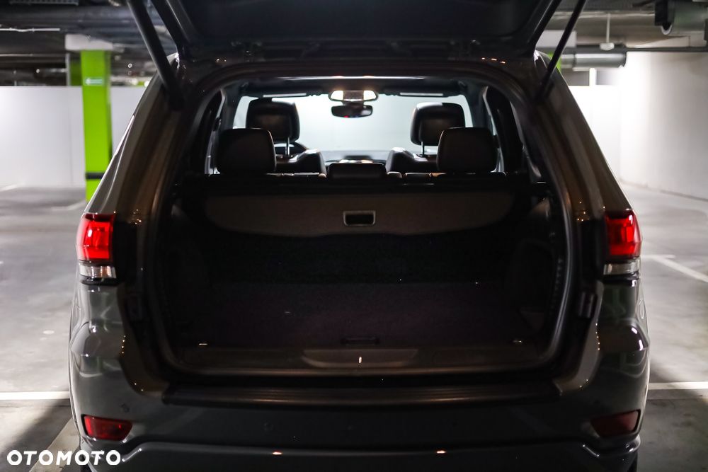 Jeep Grand Cherokee 3.6 V6 Laredo - 37