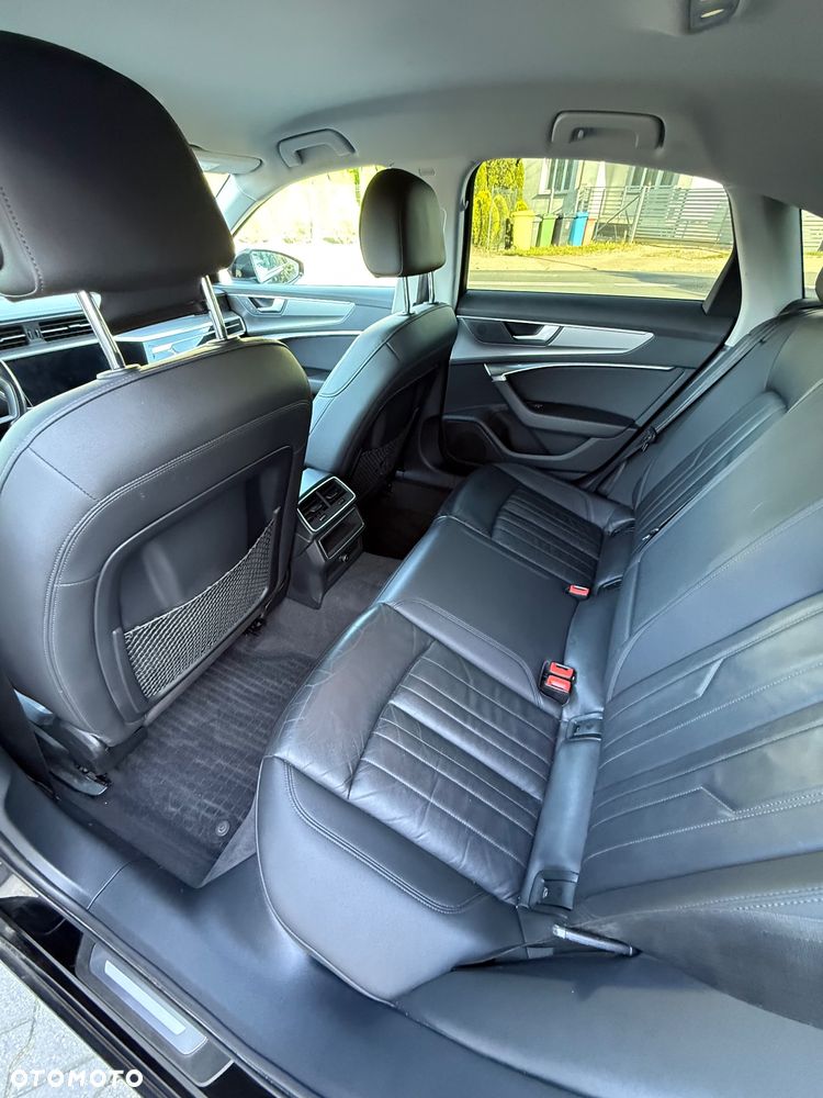 Audi A6 - 12