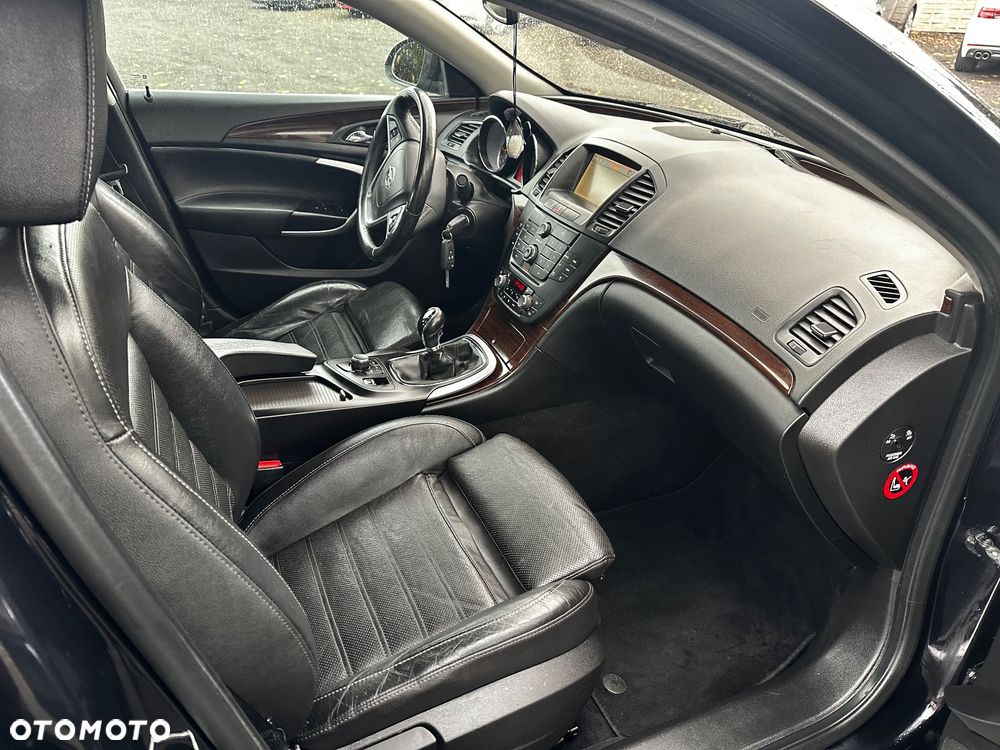 Opel Insignia - 14