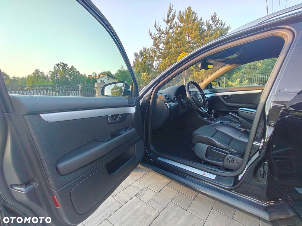Audi A4 Avant - 5