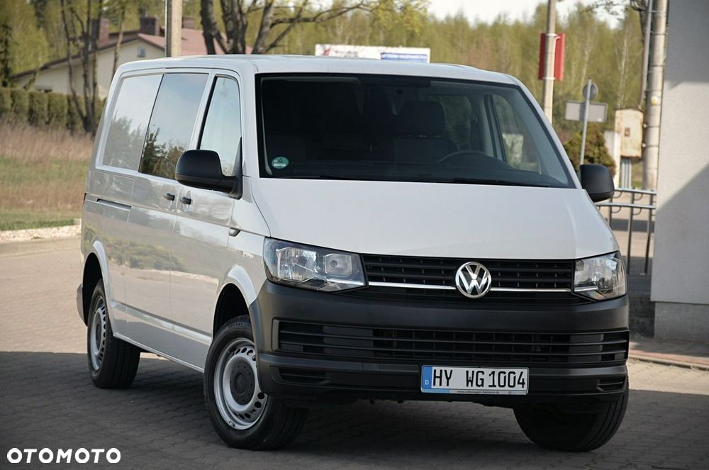 Volkswagen Transporter - 1