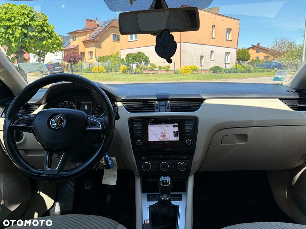 Skoda Octavia - 16