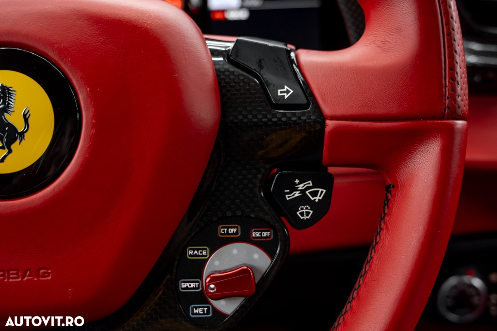 Ferrari 488 GTB - 34