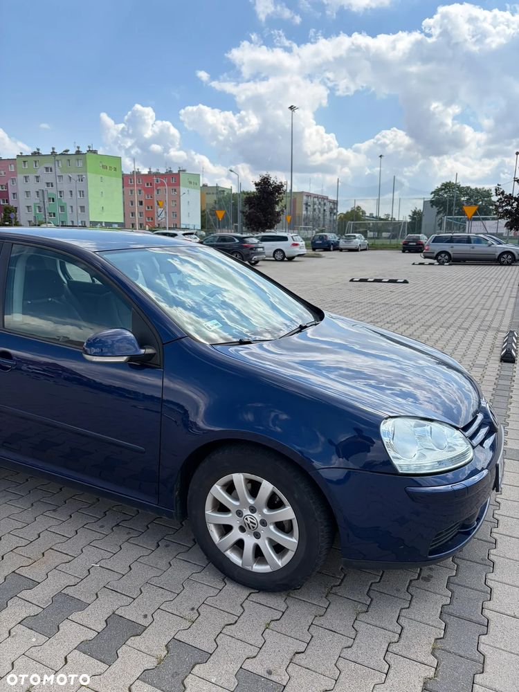 Volkswagen Golf 1.6 Comfortline - 10