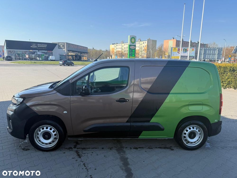 Opel COMBO - 4