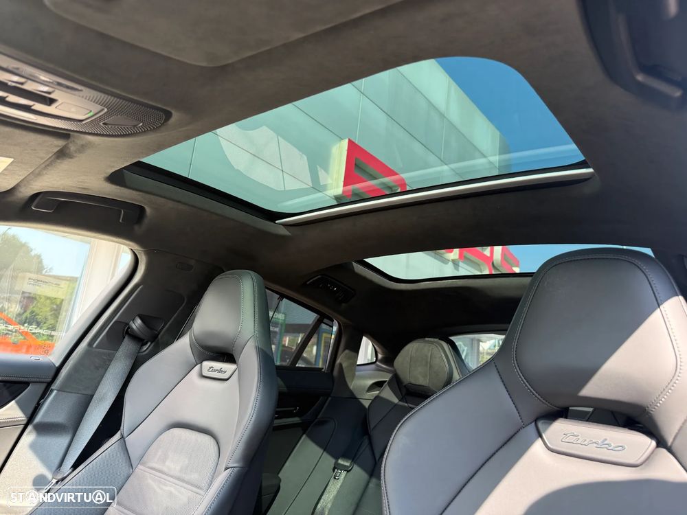 Porsche Panamera Turbo E-Hybrid - 21