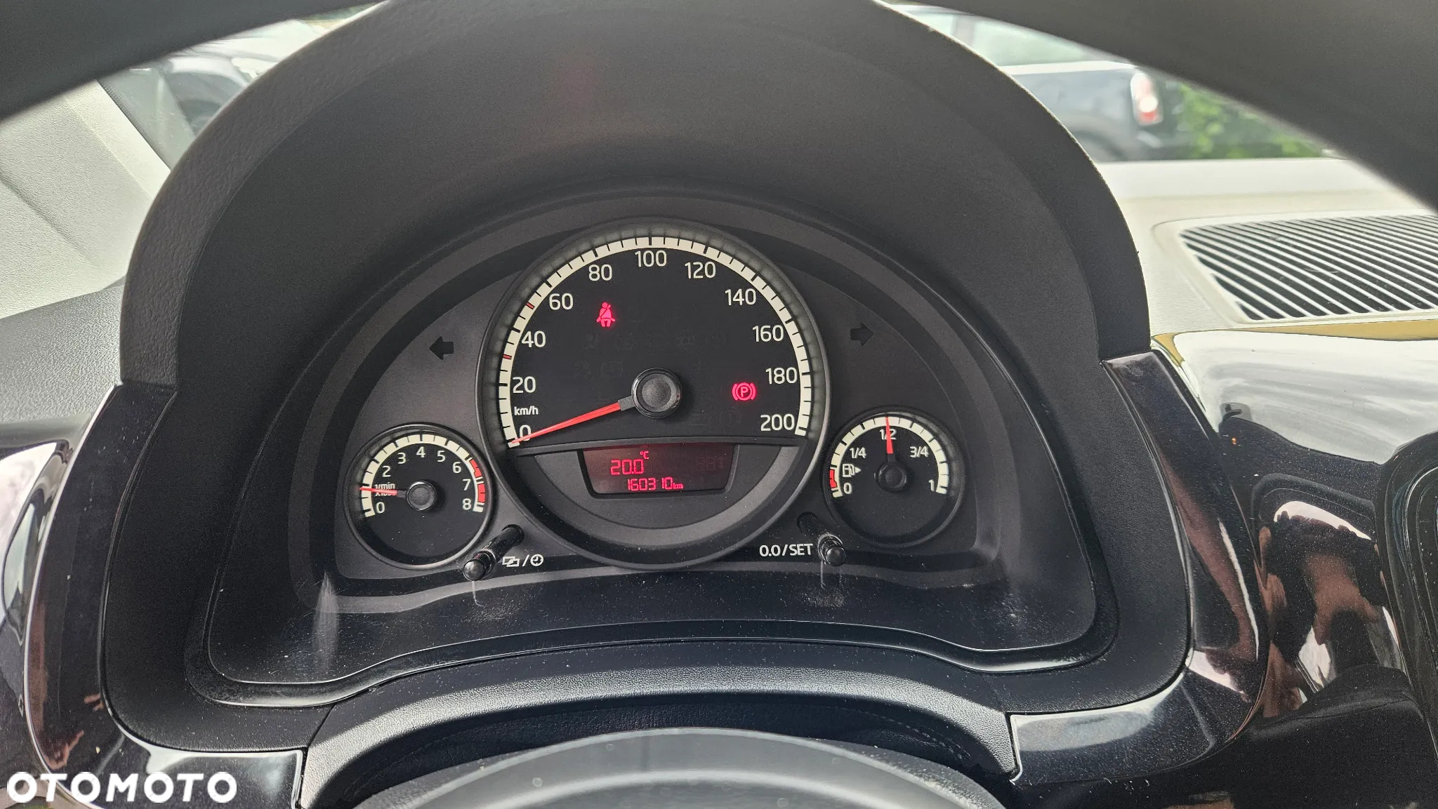 Volkswagen up! - 11
