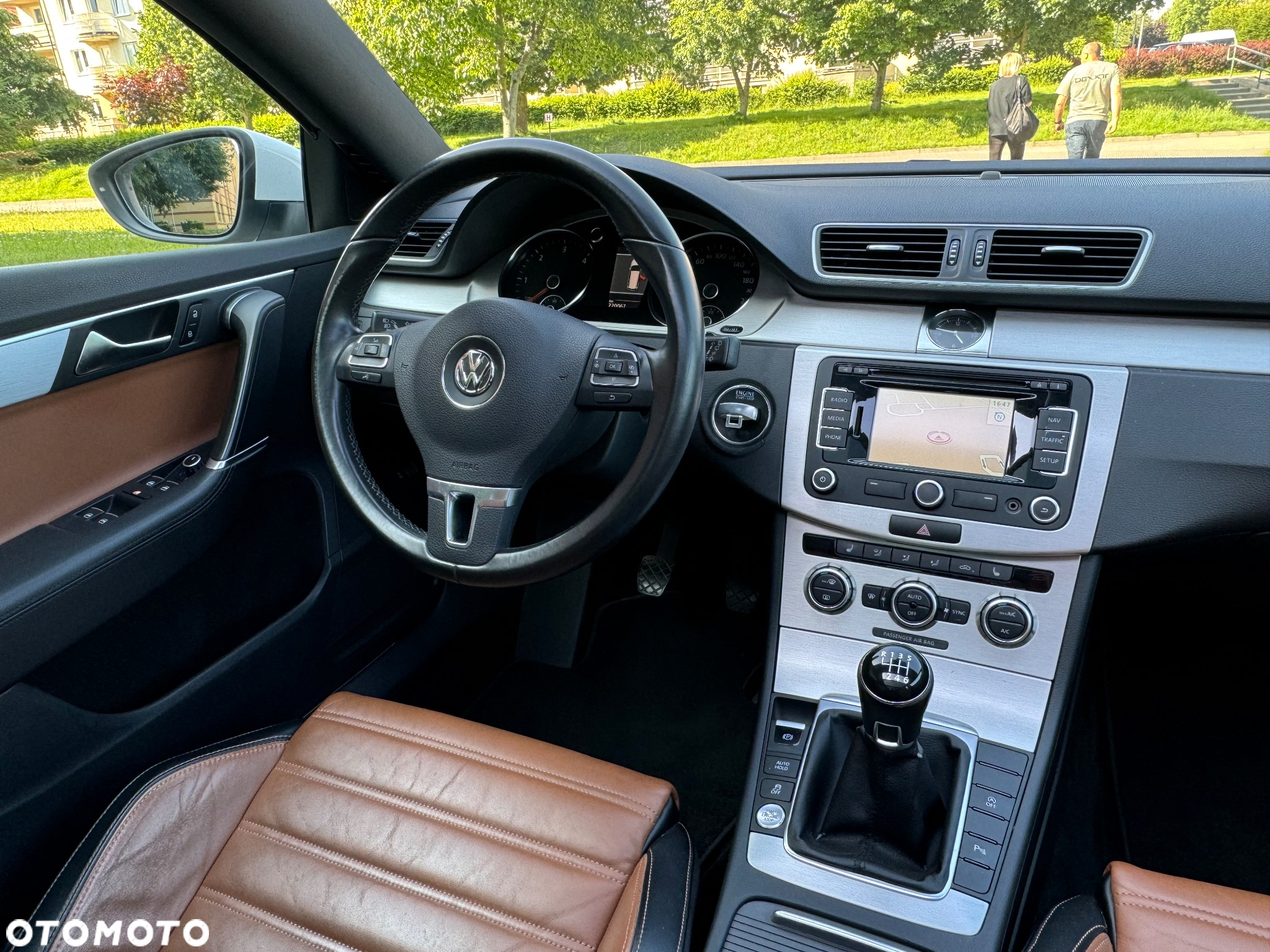 Volkswagen Passat 2.0 TDI BMT Highline - 7