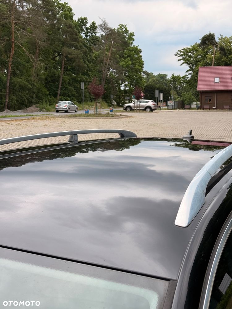 Volkswagen Passat 2.0 TDI DPF Sportline DSG - 11
