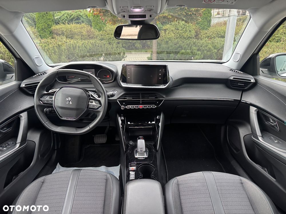 Peugeot 2008 1.5 BlueHDi Allure S&S EAT8 - 6