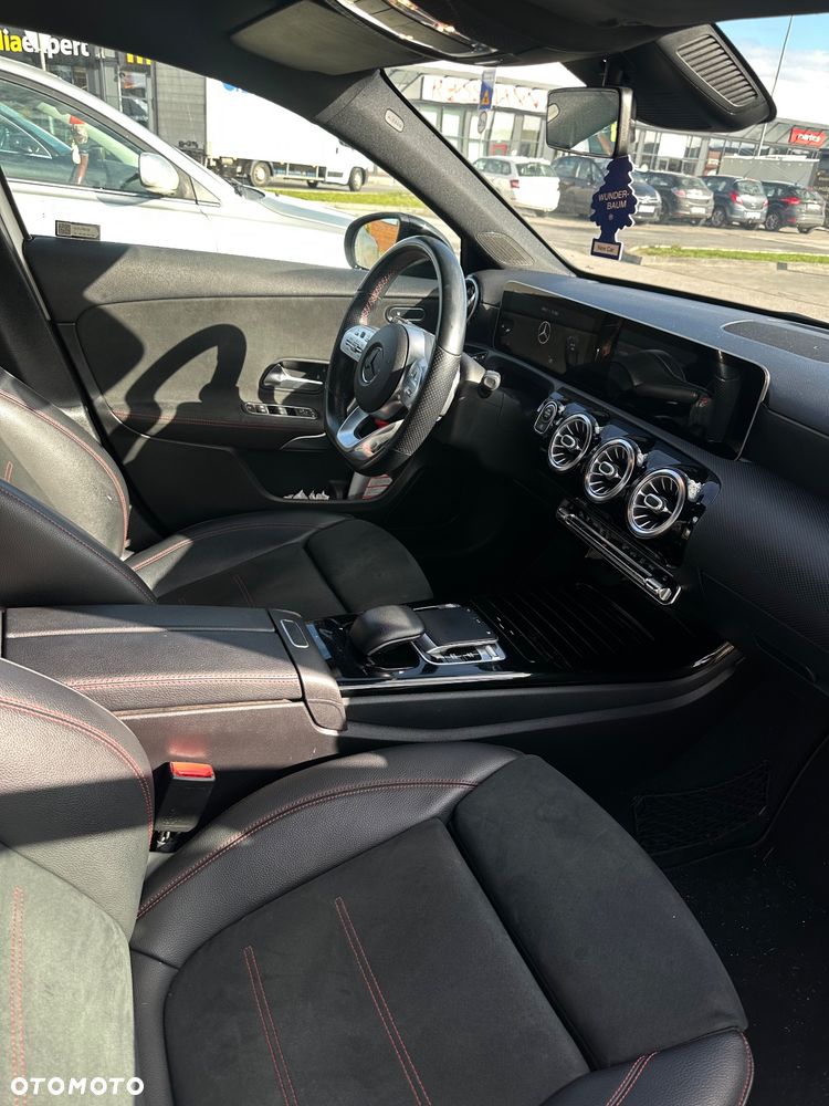 Mercedes-Benz Klasa A 200 AMG Line 7G-DCT - 12