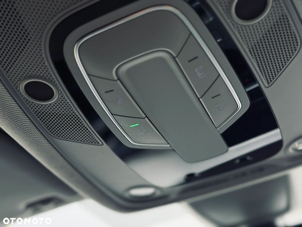 Audi A4 Avant 2.0 TDI S tronic - 39