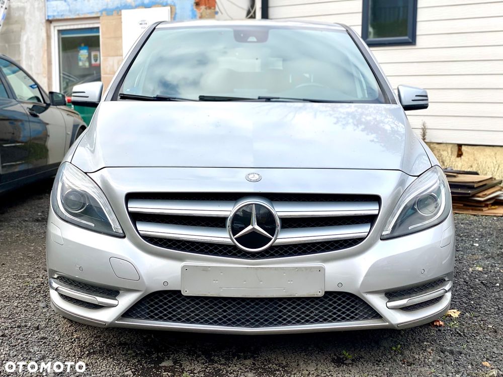 Mercedes-Benz Klasa B 200 CDI (BlueEFFICIENCY) - 2