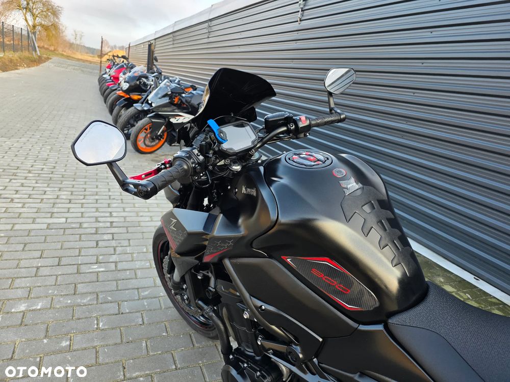 Kawasaki Z 900 - 10