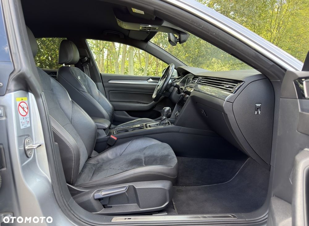 Volkswagen Arteon 2.0 TSI DSG R-Line - 39