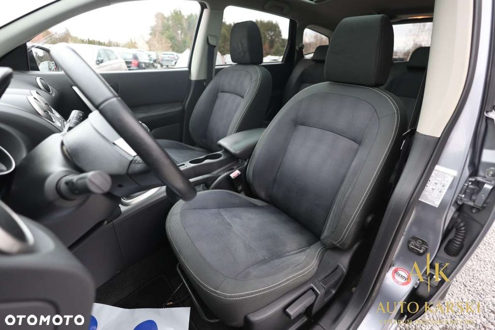 Nissan Qashqai+2 - 40
