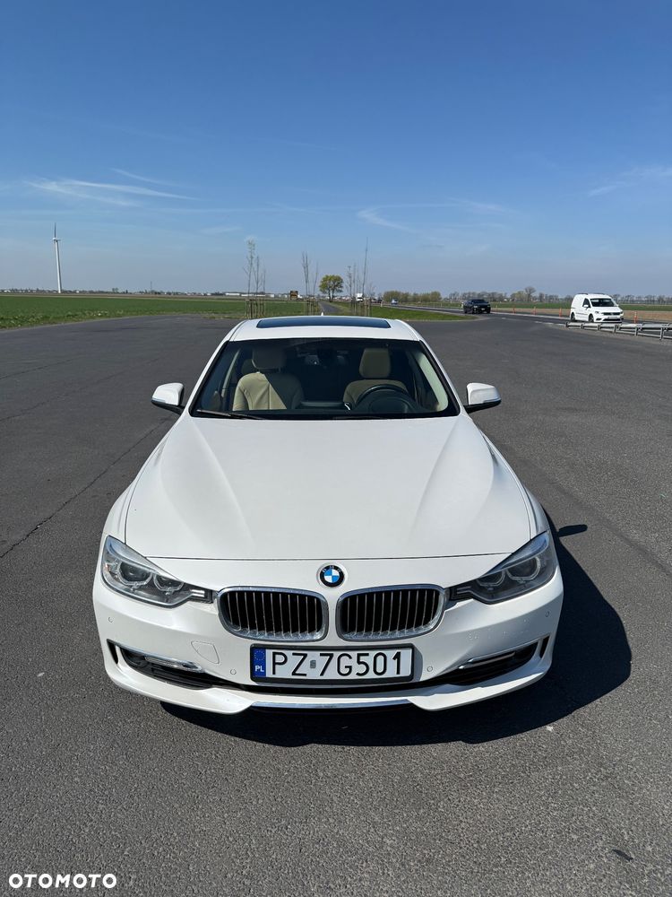 BMW Seria 3 328i Sport-Aut Luxury Line - 1