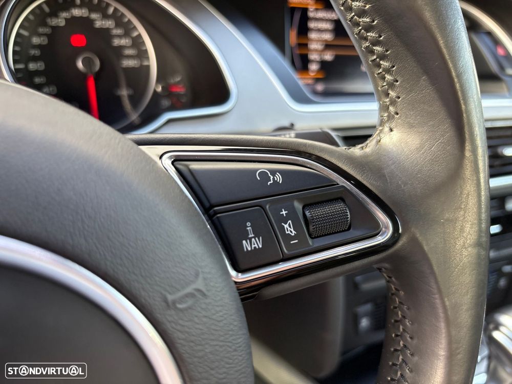 Audi A5 Cabrio 2.0 TDi Multitronic Sport - 13