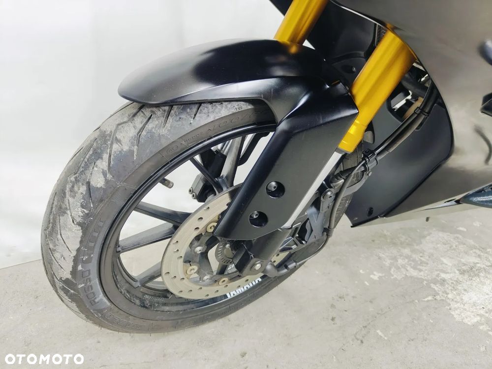 Yamaha R125 - 18