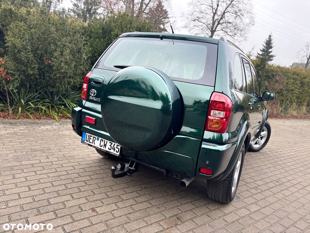 Toyota RAV4 2.0 VVT-i 4x4 - 4