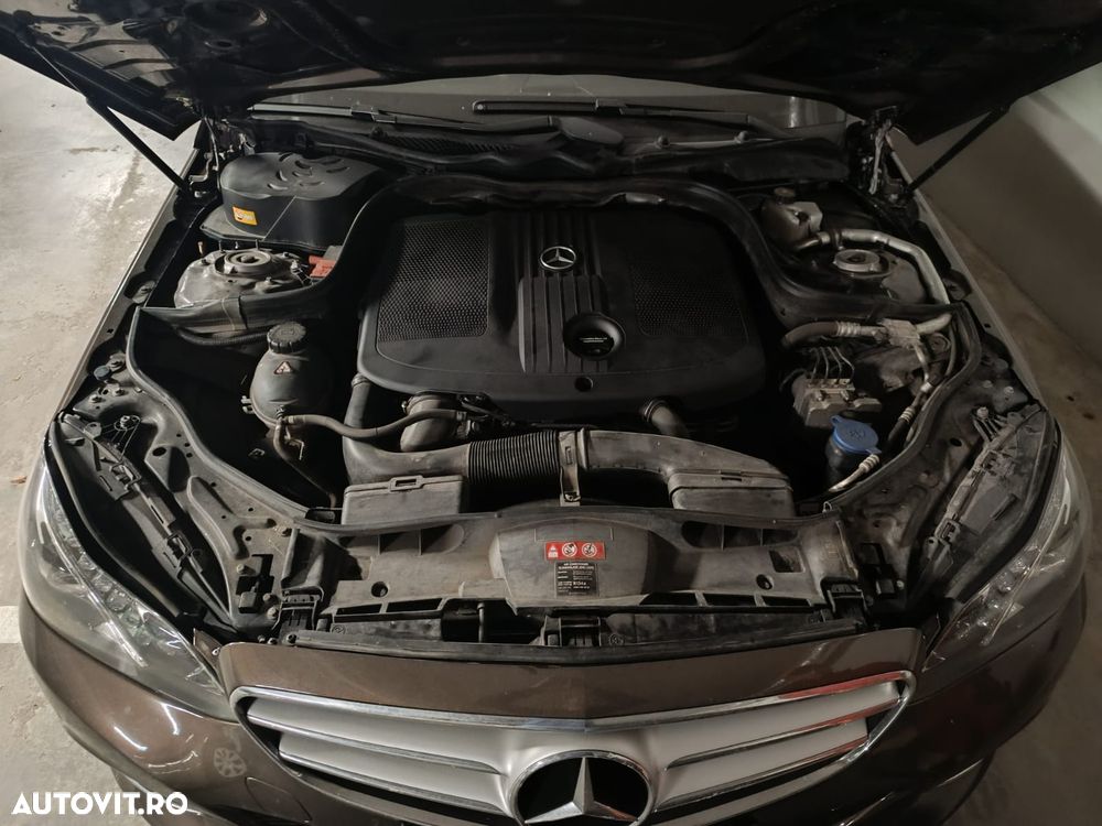 Mercedes-Benz E 220 BlueTEC 4MATIC - 5