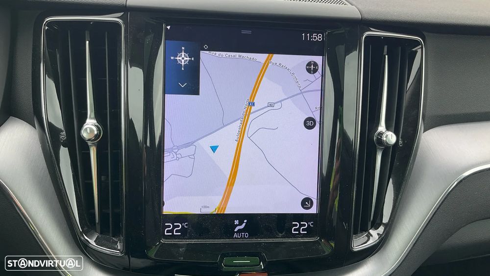 Volvo XC 60 2.0 T6 PHEV Inscription AWD - 7