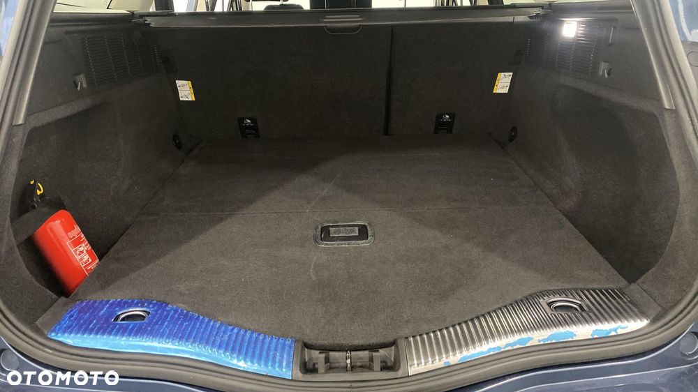 Ford Mondeo 2.0 EcoBlue Titanium - 12