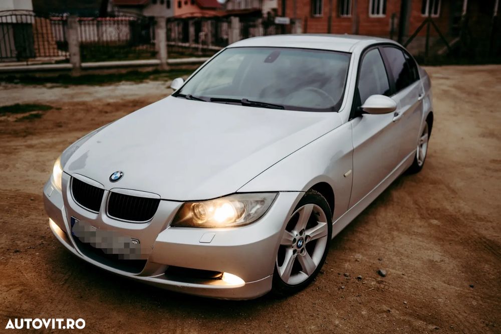 BMW Seria 3 - 1