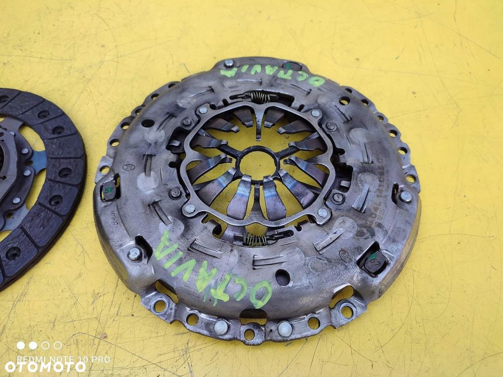 SKODA OCTAVIA III SPRZĘGŁO JEDNOMASOWE 1.6TDI KOMP - 2