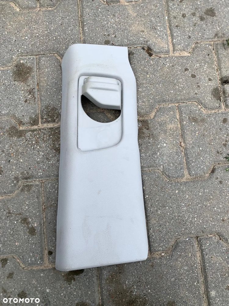 VITO VIANO poszycie obudowa słupka lewa prawa A4476904825 - 4