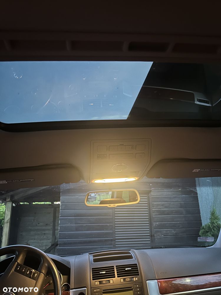 Volkswagen Touareg 4.2 V8 Tiptr - 8