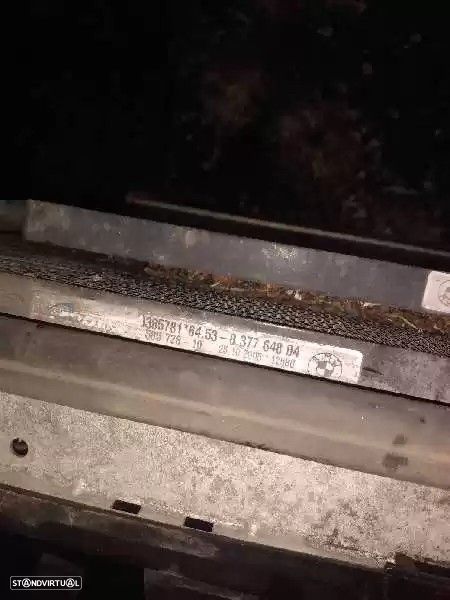 CONDENSADOR / RADIADOR AR CONDICIONADO BMW X3 2005 -837764804 - 1